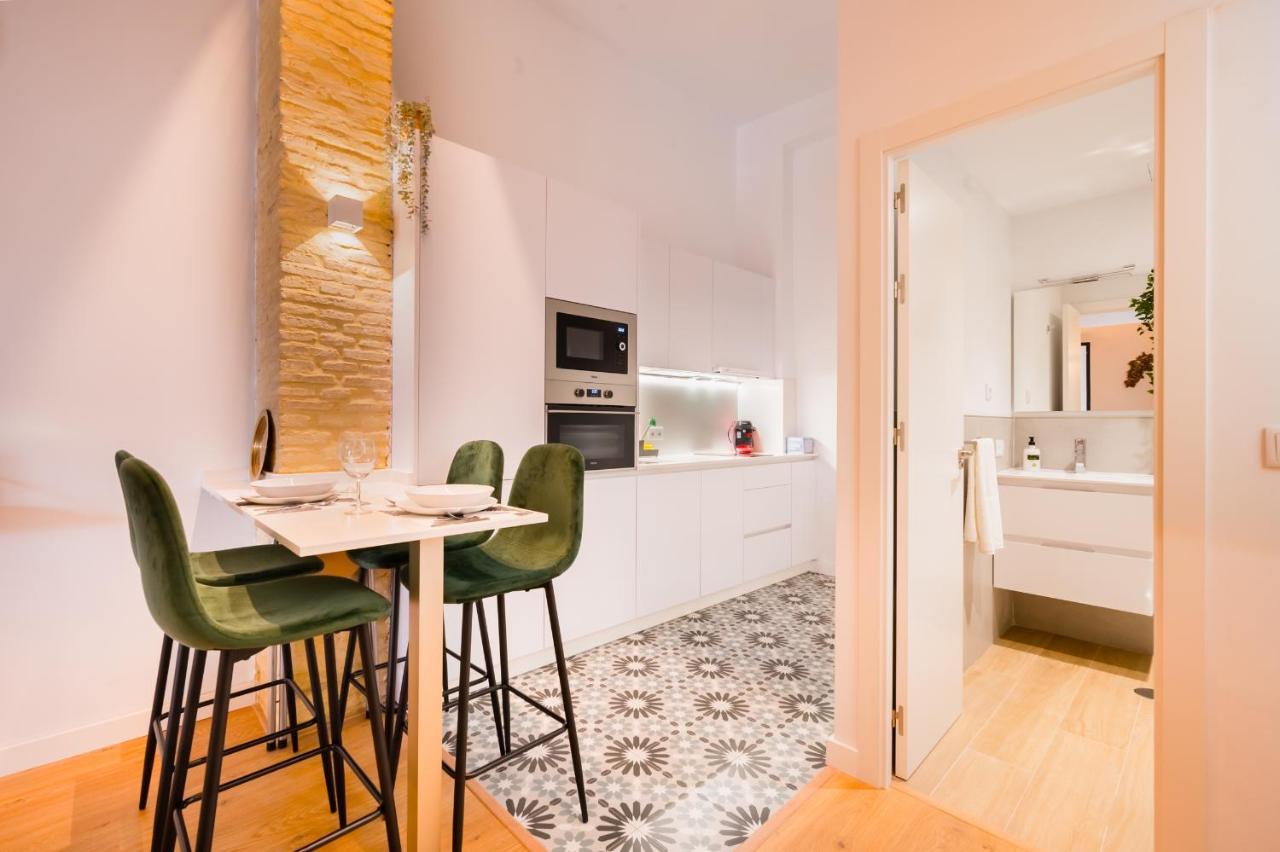 Diseno Triana 2 Rooms เซบีญา ภายนอก รูปภาพ